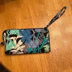 Vera Bradley wristlet/wallet